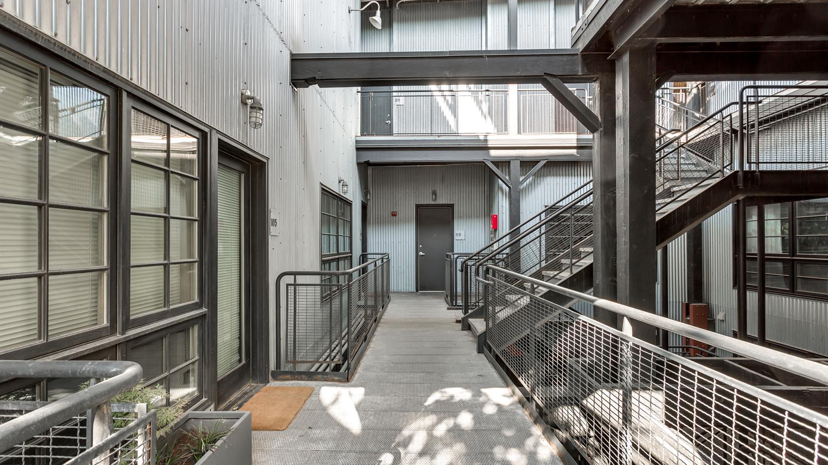 Let's Get Loft Pierpont W115